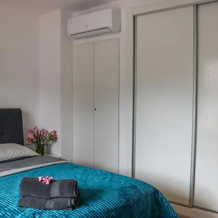 Cozy Oasis Vista Mare